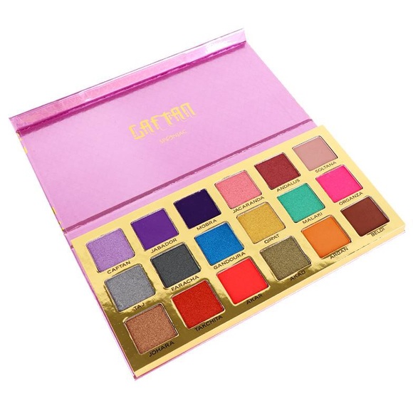 Eyeshadow Palette - Picture 1 of 1